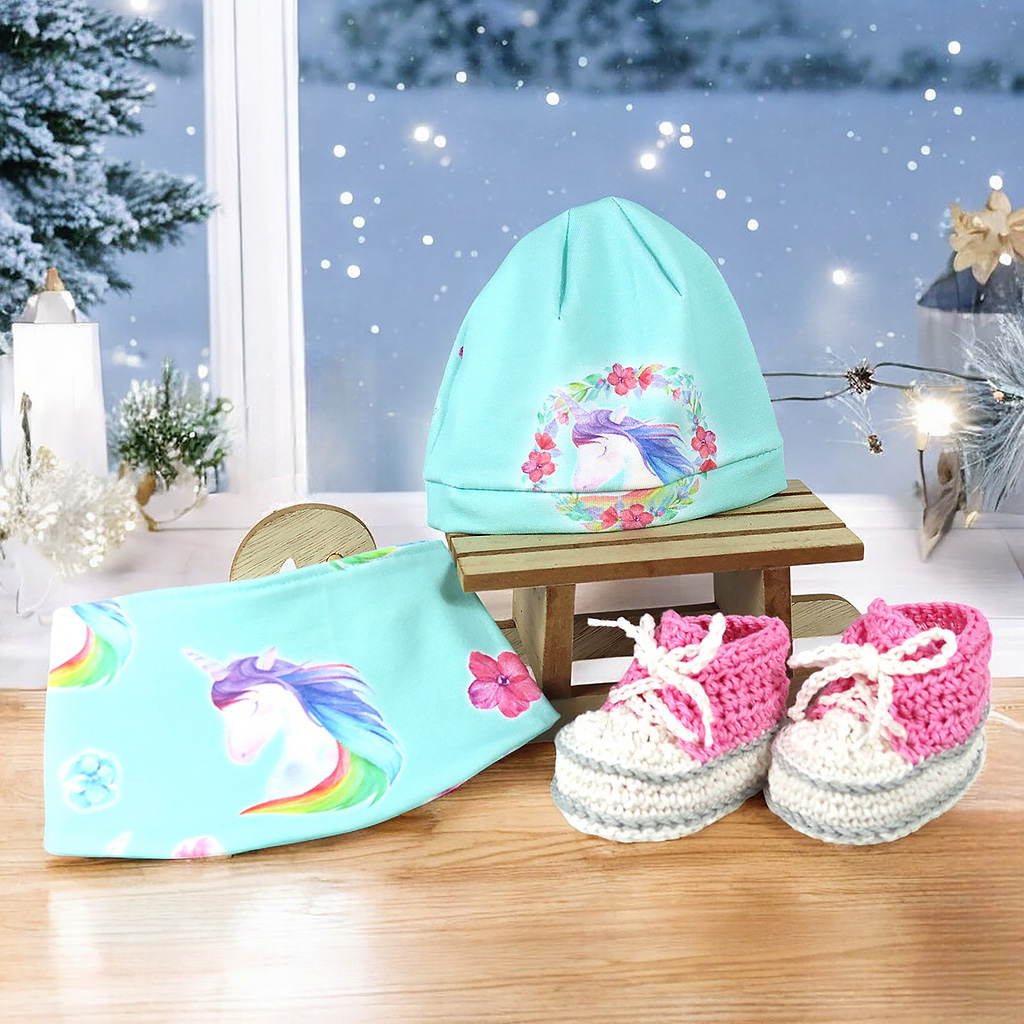 Puppenset Einhorn mint mit Mütze, Halstuch und Schuhen