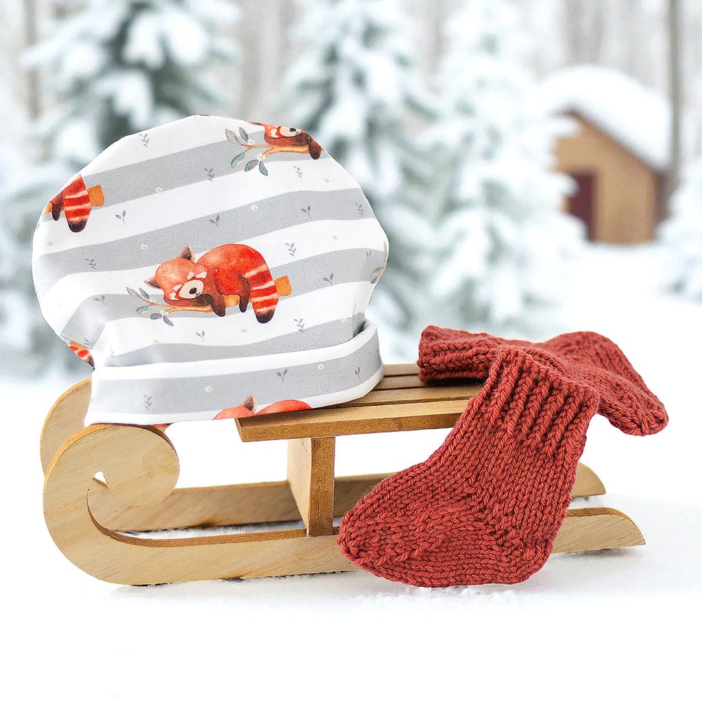 Babymütze Panda und Socken für Neugeborene