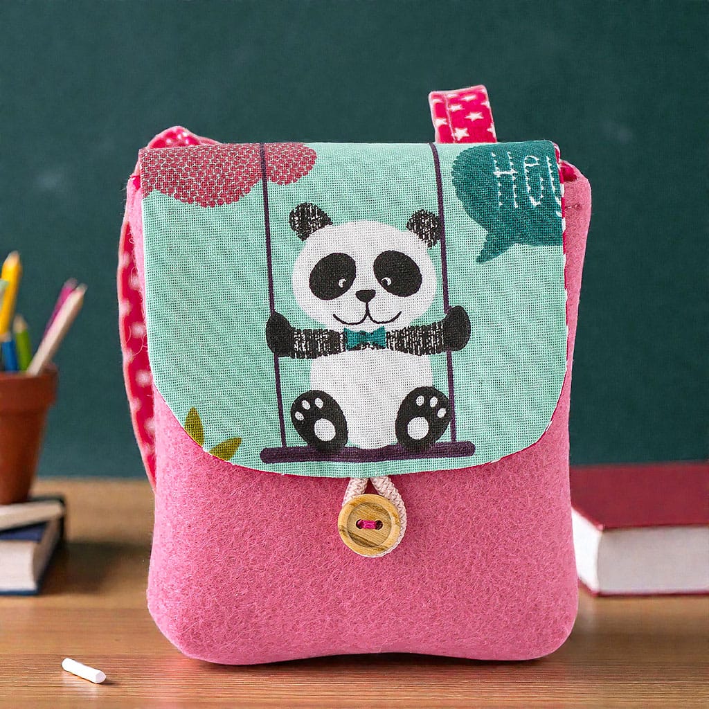 Puppenrucksack Panda für Waldorfpuppen von Barun-Kids