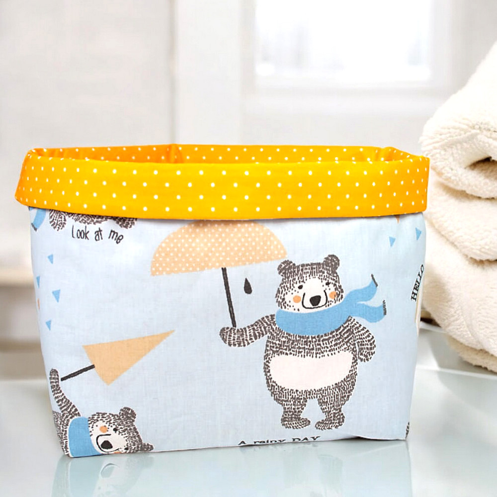 Utensilo mit Bär in hellblau kombiniert mit gelb