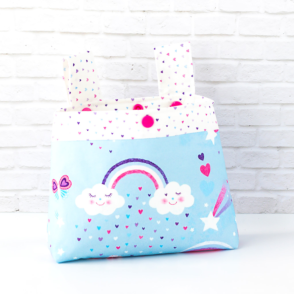 Lenkertasche Regenbogenwolken blau, groß