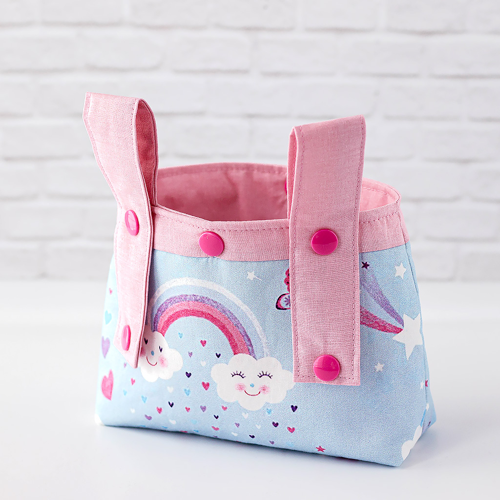 Lenkertasche Regenbogenwolken blau, klein rückseite