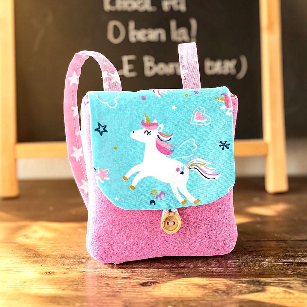 Puppenrucksack für Waldorfpuppen mit Einhorn mint