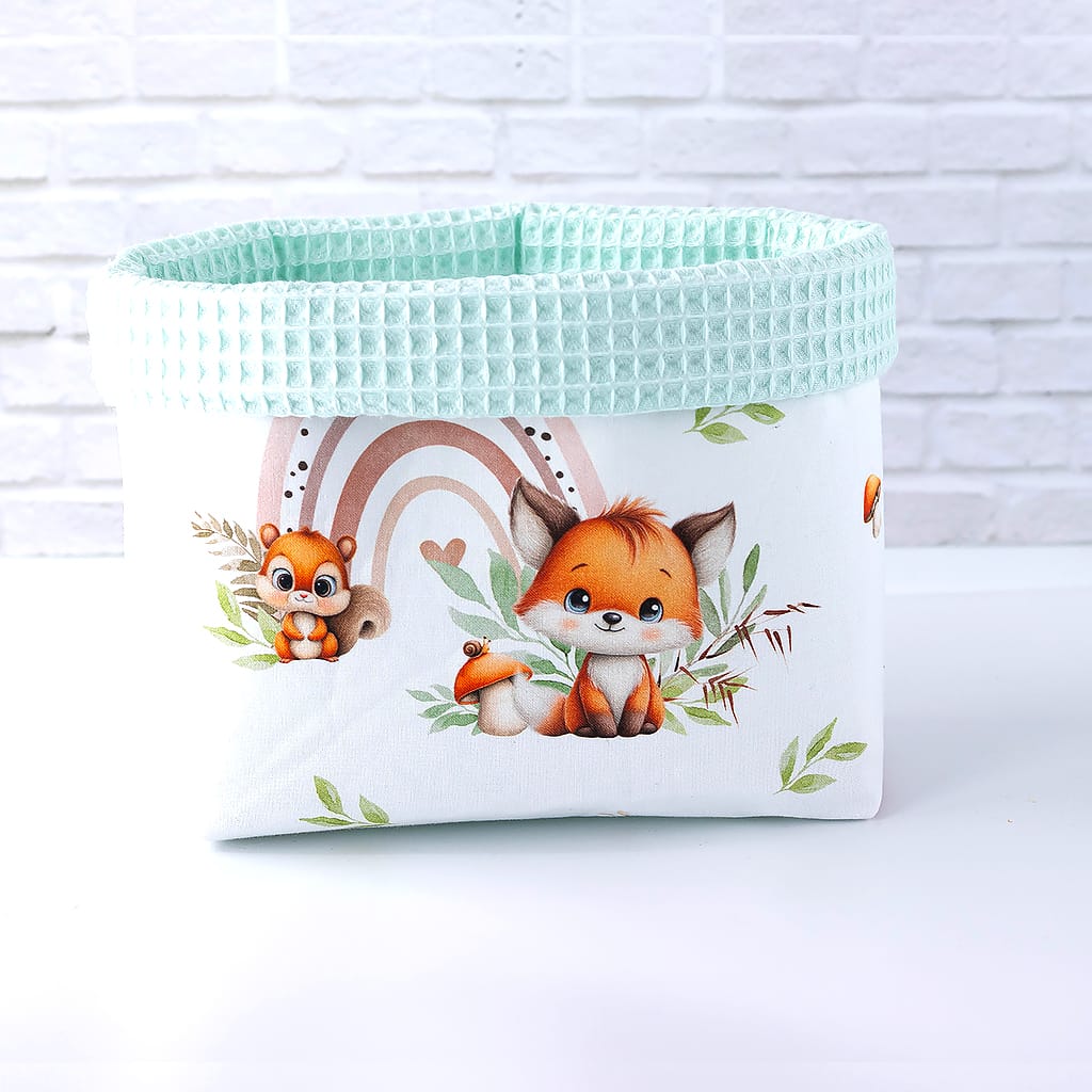 Stoffkorb für Kinderzimmer mit Regenbogenmotiv und mintfarbenem Waffelstoff